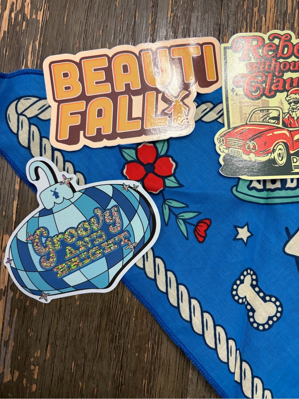 Dutch Bros Bundle - Picture 2 of 8